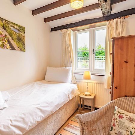 Host & Stay - Woodfalls Barn Burgh and Tuttington 외부 사진